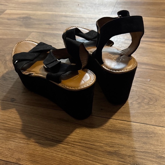 Franco Sarto Black Wedge Sandals - Picture 2 of 3